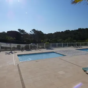 Les Pins Parasols De La Roque Appartement Roquebrune-sur-Argens